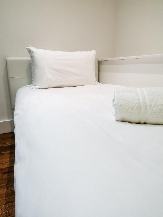 Titiwangsa One Accomodation At Paddington 런던 외부 사진