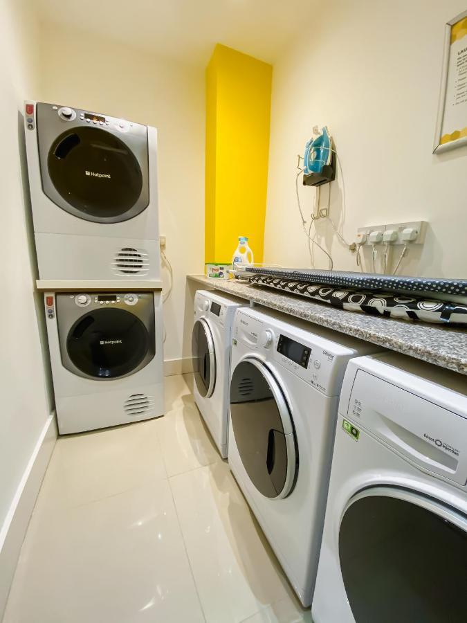Titiwangsa One Accomodation At Paddington 런던 외부 사진
